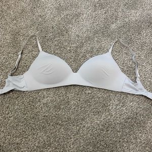 Victoria’s Secret “T-shirt lightly lined unwired”